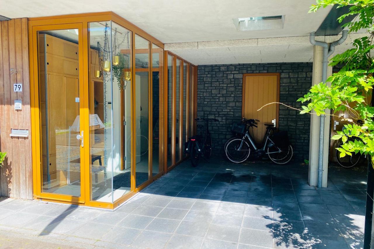 Bed and breakfast Private With Free Car Parking Ámsterdam