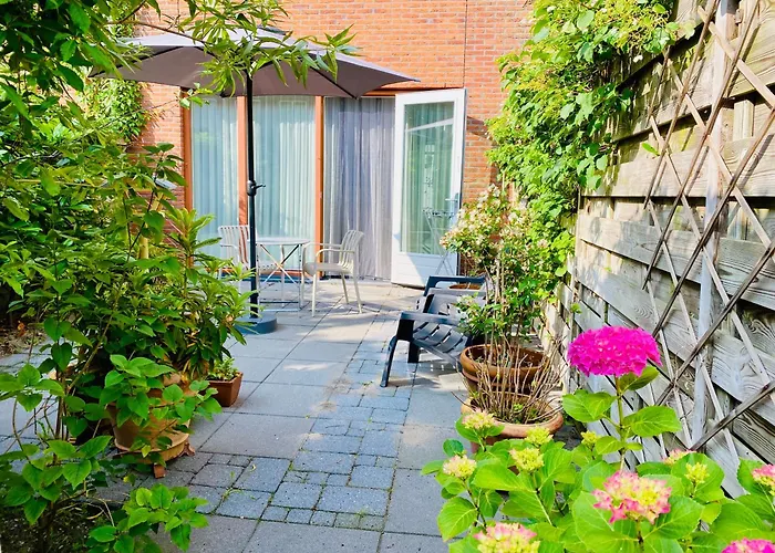Private - Dog-Friendly - Garden Room